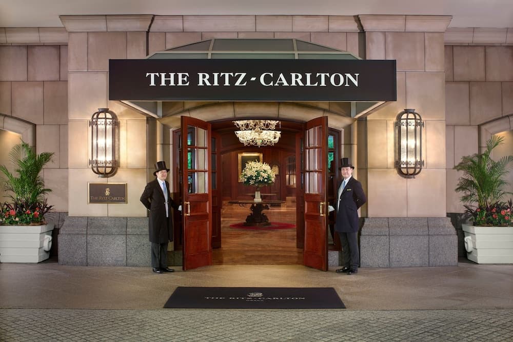 The Ritz-Carlton, Osaka, Primary image, photo 1