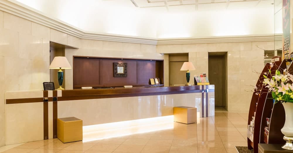 Ginza Creston, Reception, photo 4