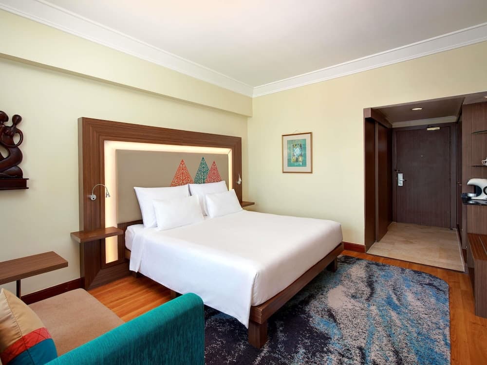 Novotel Solo, Room, photo 4