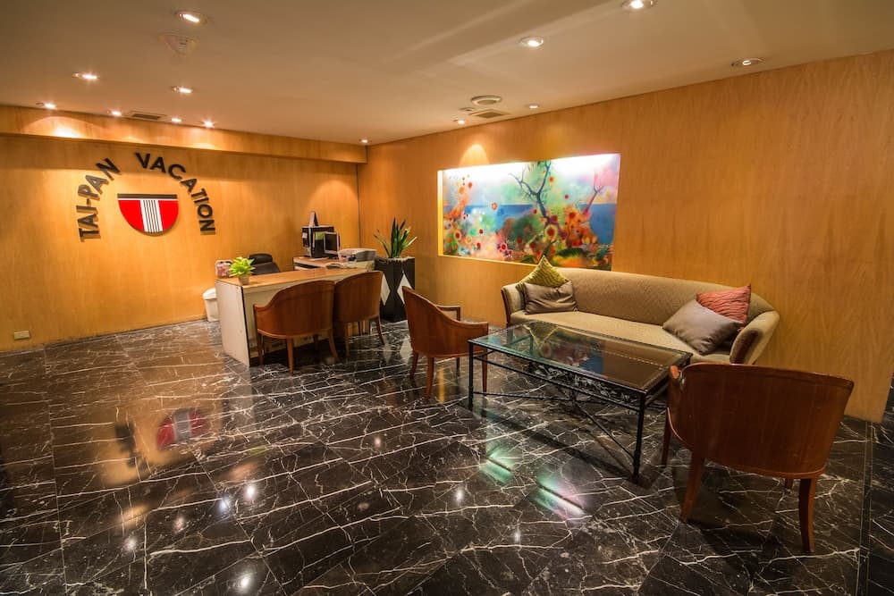 Tai Pan Hotel, Lobby sitting area, photo 4