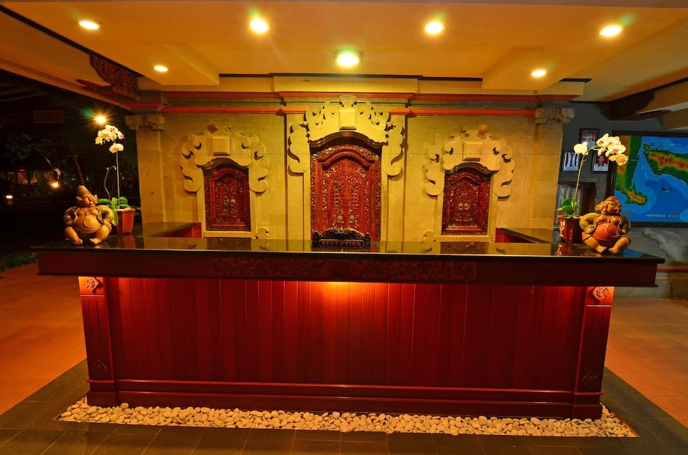 Inna Sindhu Beach, Interior entrance, photo 3
