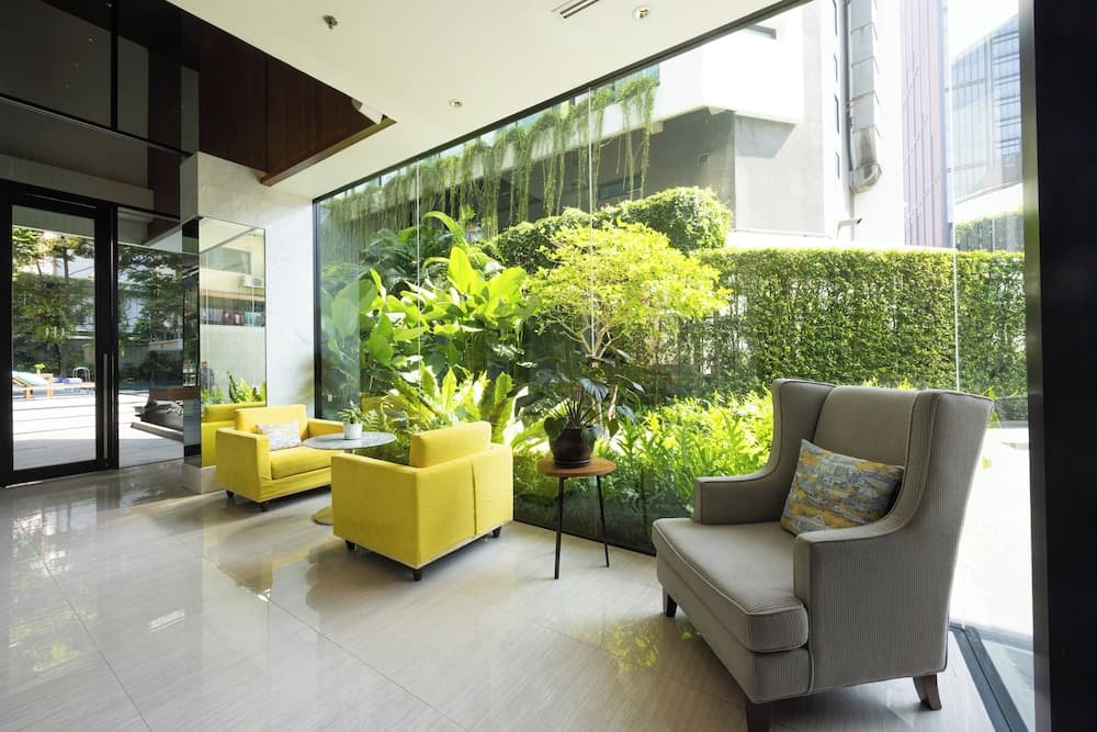 LiT BANGKOK Residence, Lobby sitting area, photo 5