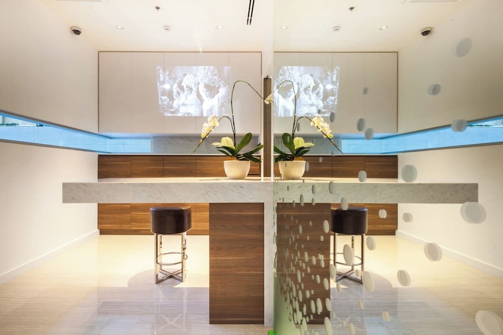 LiT BANGKOK Residence, Lobby sitting area, photo 2