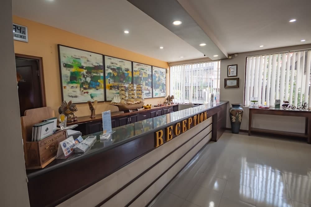 Grand Santhi Hotel, Reception, photo 3