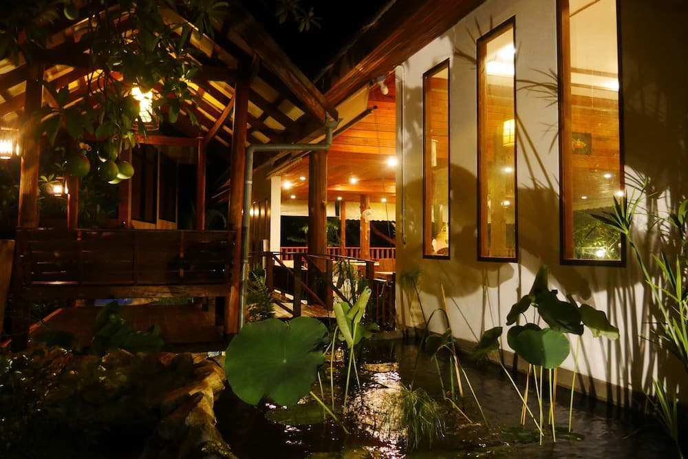 Zama Resort, Interior entrance, photo 2