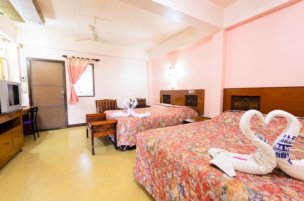 사난완 비치 B&B 객실 사진 3