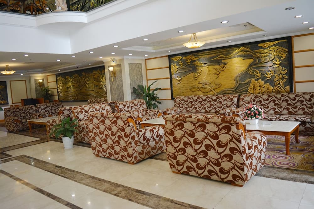 A25 Signature Hotel, Lobby sitting area, photo 4