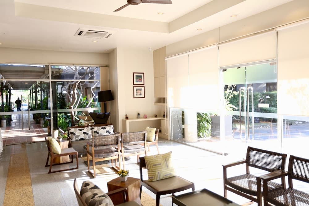 Synsiri Resort, Interior entrance, photo 2