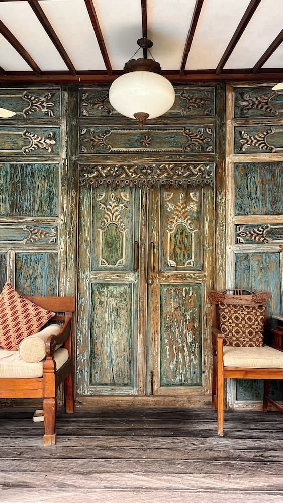 Kampung Kecil, Interior entrance, photo 2