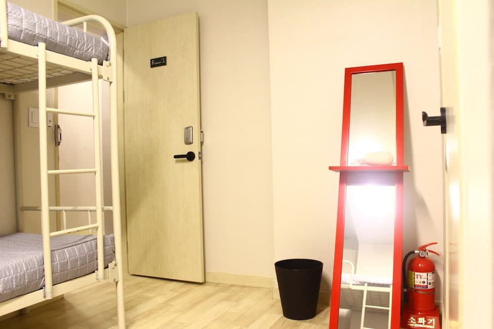 Plan A Hostel, Room, photo 5