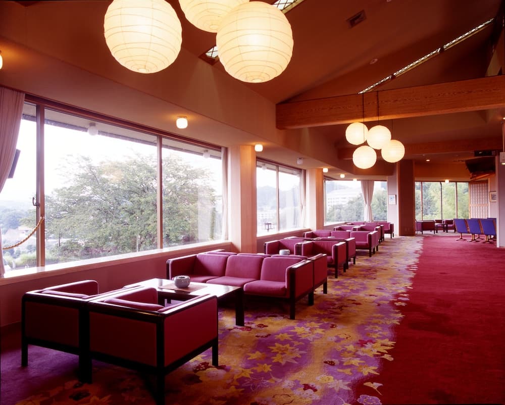 New Hakkeien, Lobby sitting area, photo 2