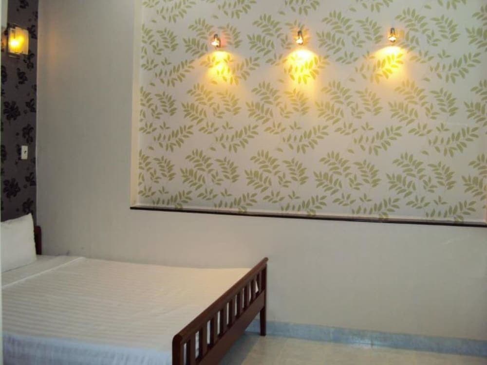 Huong Trinh Hotel, Room, photo 5