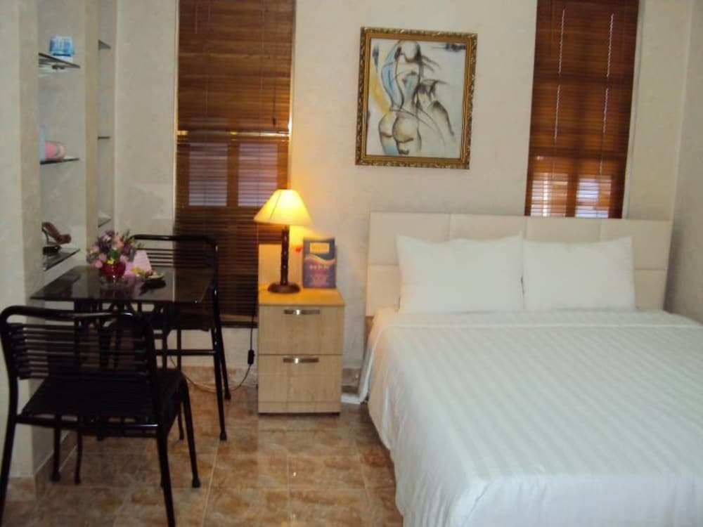 Huong Trinh Hotel, Room, photo 4