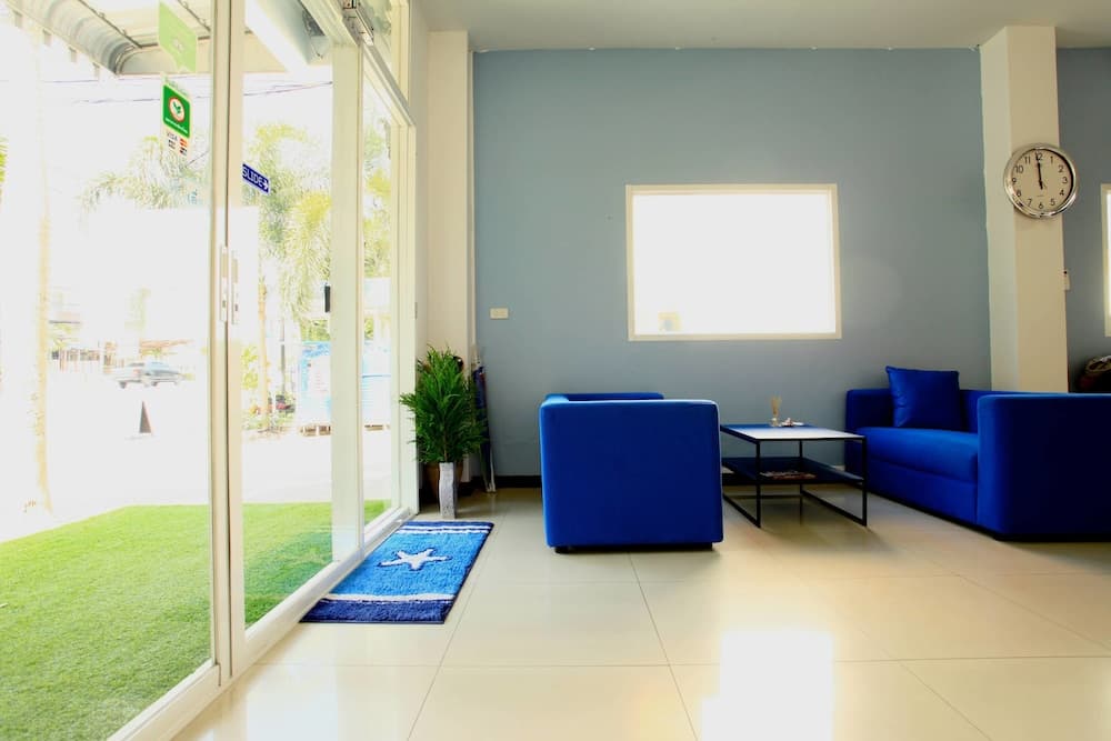 Kata Sea Boutique, Lobby sitting area, photo 3