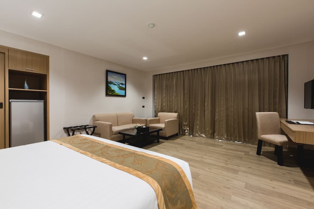 Adelphi Pattaya, Room, photo 4