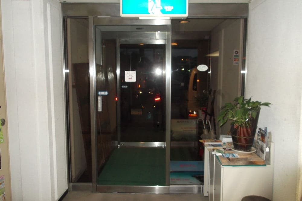 죠나이 호텔 내부 입구 사진 2