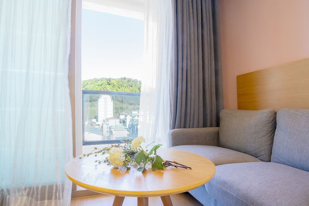 Sims Hotel, Room, photo 5