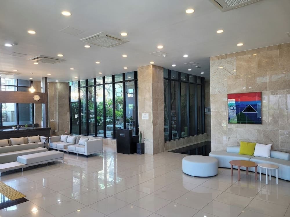 Sims Hotel, Lobby, photo 2