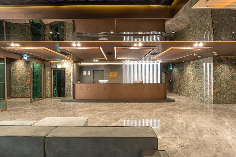 L&L Central Hotel, Lobby, photo 3