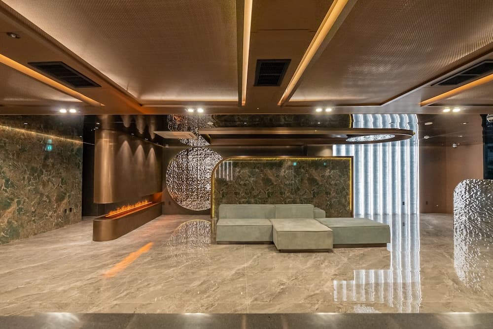 L&L Central Hotel, Lobby, photo 2