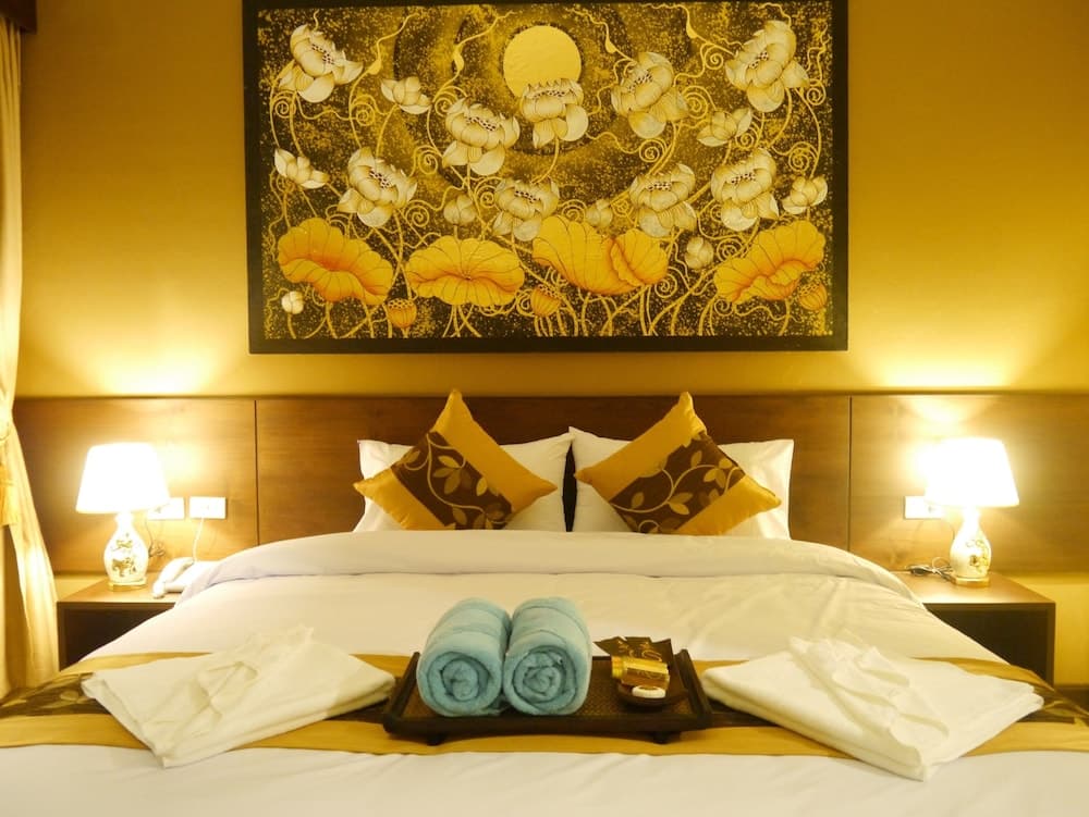 Golden Moon Aonang, Primary image, photo 1