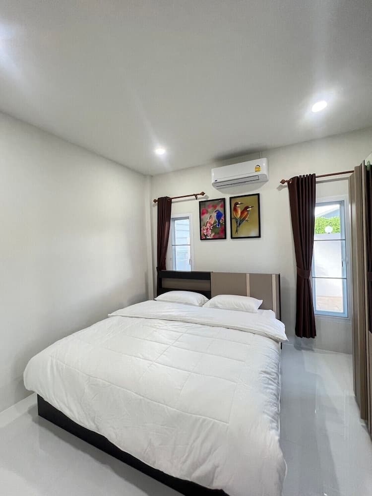 PICHAPON  RESORT, Room, photo 2