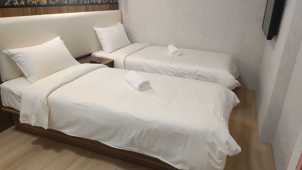 KAM LENG HOTEL, Room, photo 5