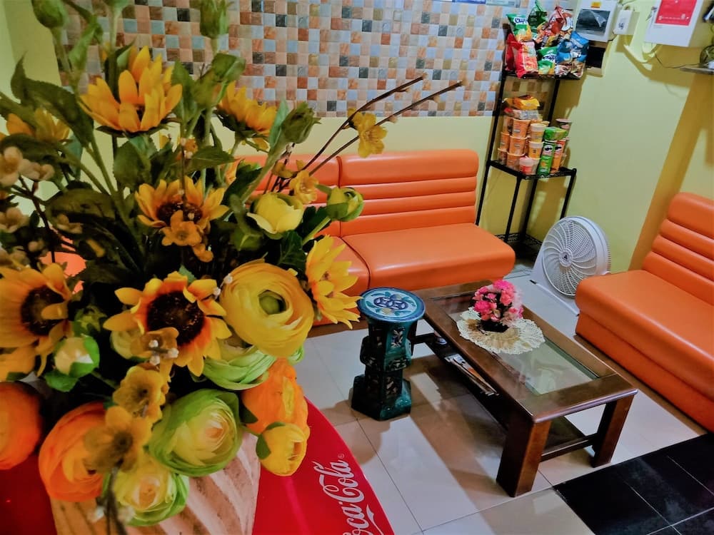 BnT Inn Cebu powered by Cocotel 로비 사진 4