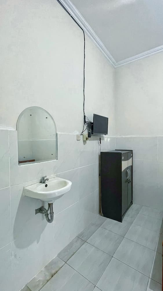 Wisma Sanggrahan, Room, photo 4