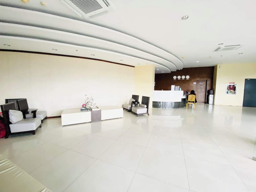One Pavilion Place by P&J, Reception, photo 1