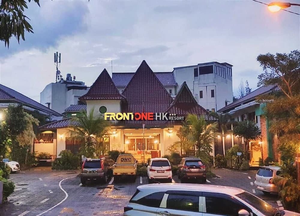 Front One HK Resort Semarang, Primary image, photo 1