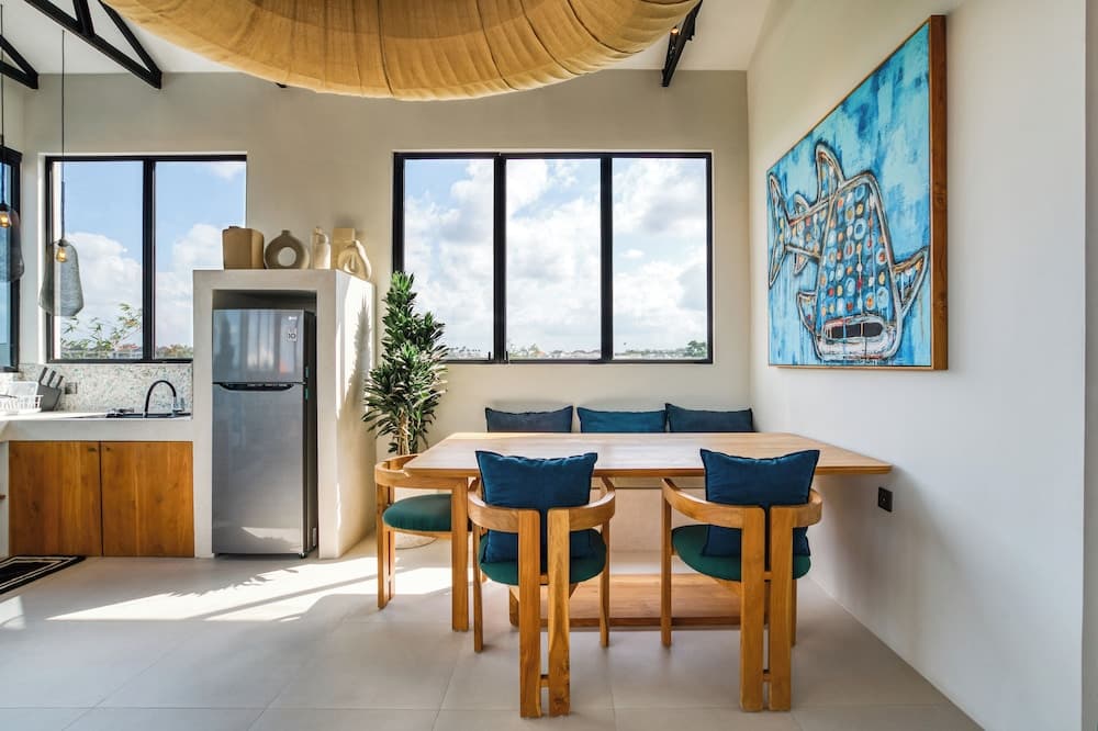 Zig Zag Loft, In-room dining, photo 3