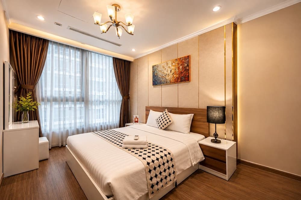 Vinhomes Central Park Premier Apartment, Room, photo 5