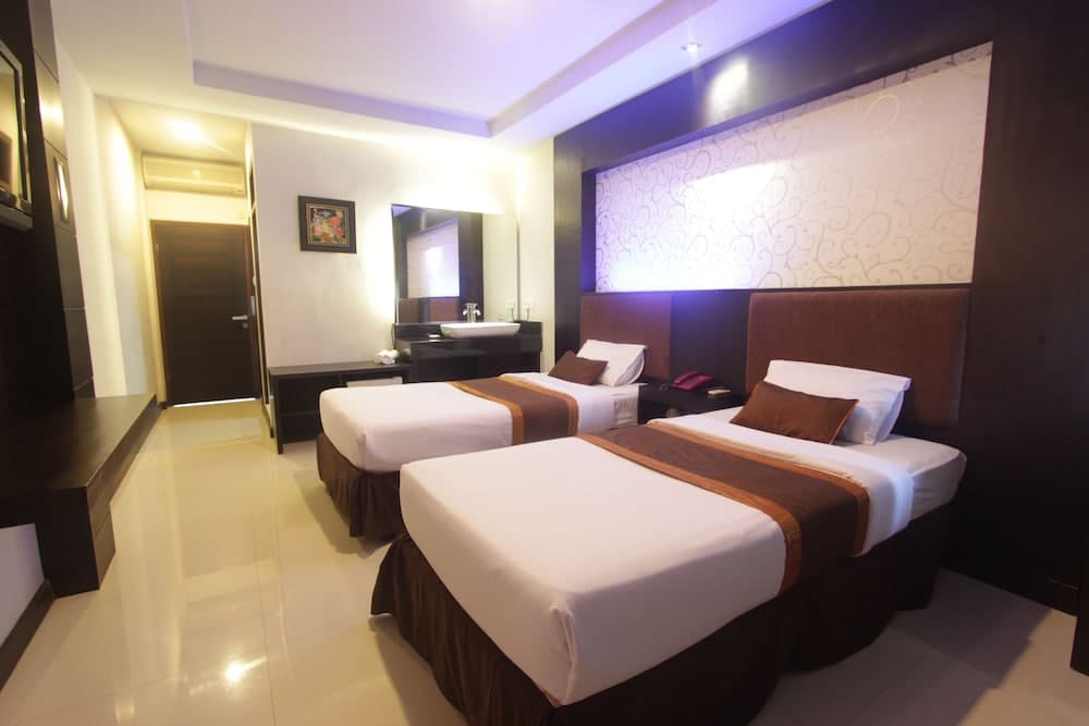 Taman Agung Hotel, Room, photo 4