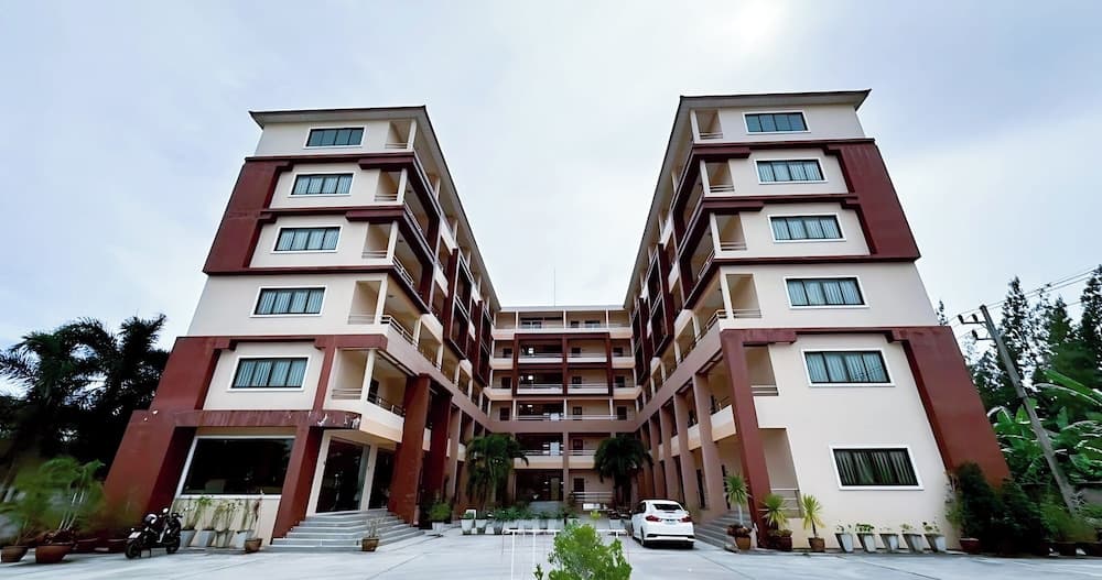 Perfect Place, Primary image, photo 1