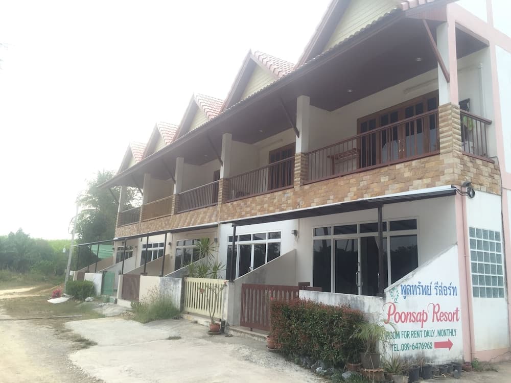 Poonsap Resort, Reception, photo 2