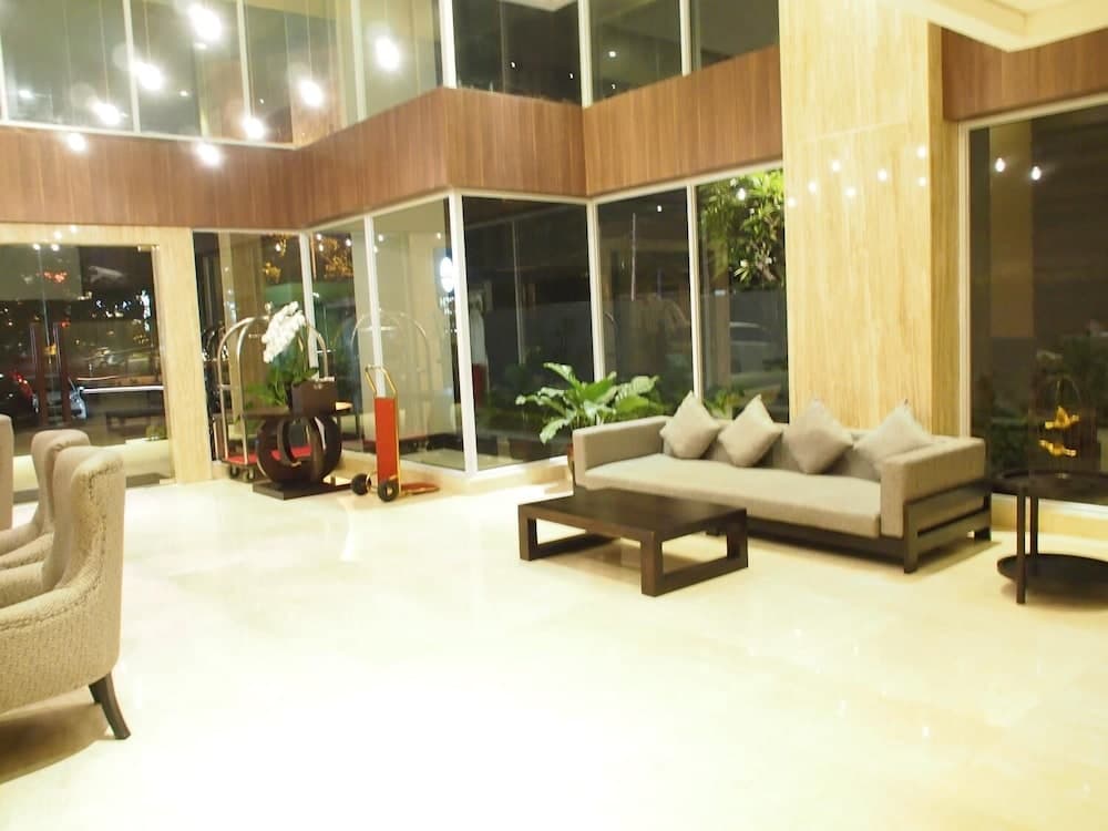 Arch Hotel, Lobby, photo 4