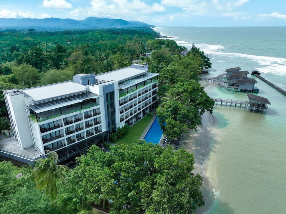 Aston Anyer Beach Hotel, Primary image, photo 1