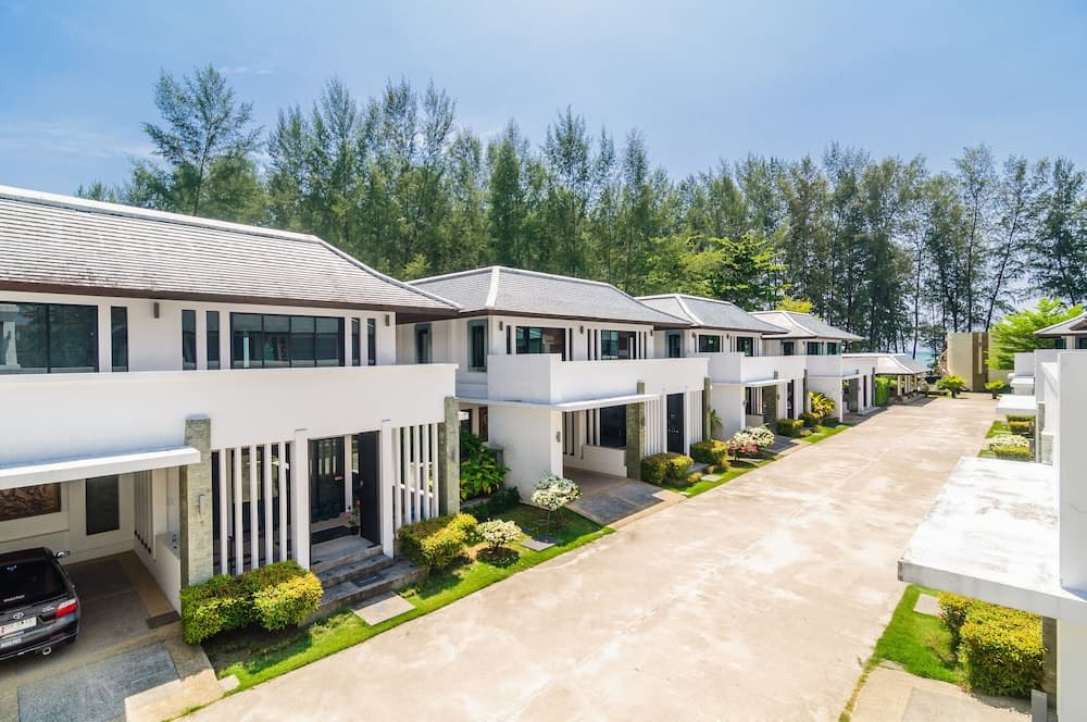 Ocean Breeze Residence, Primary image, photo 1