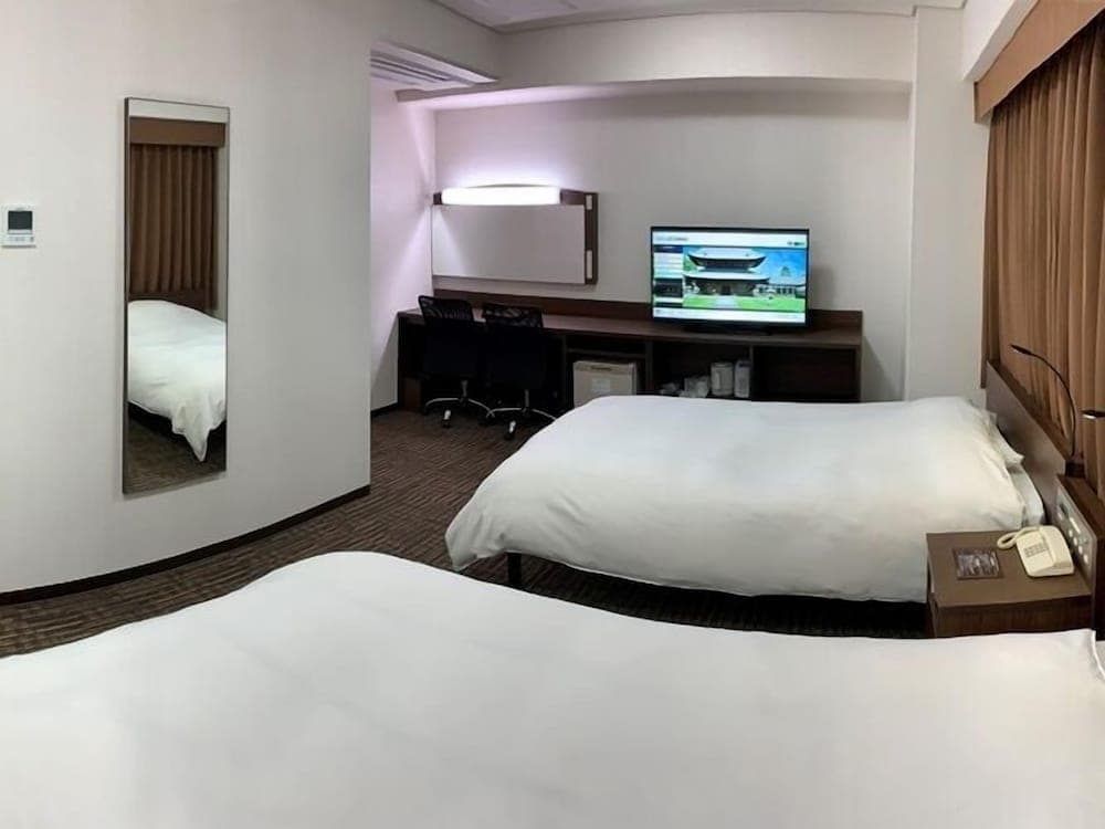 호텔 알파-원 타카오카-에키마에 객실 사진 3