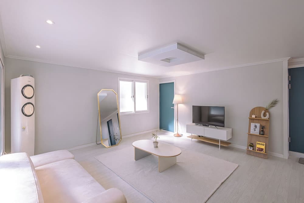 moneystay inchon, Living area, photo 4