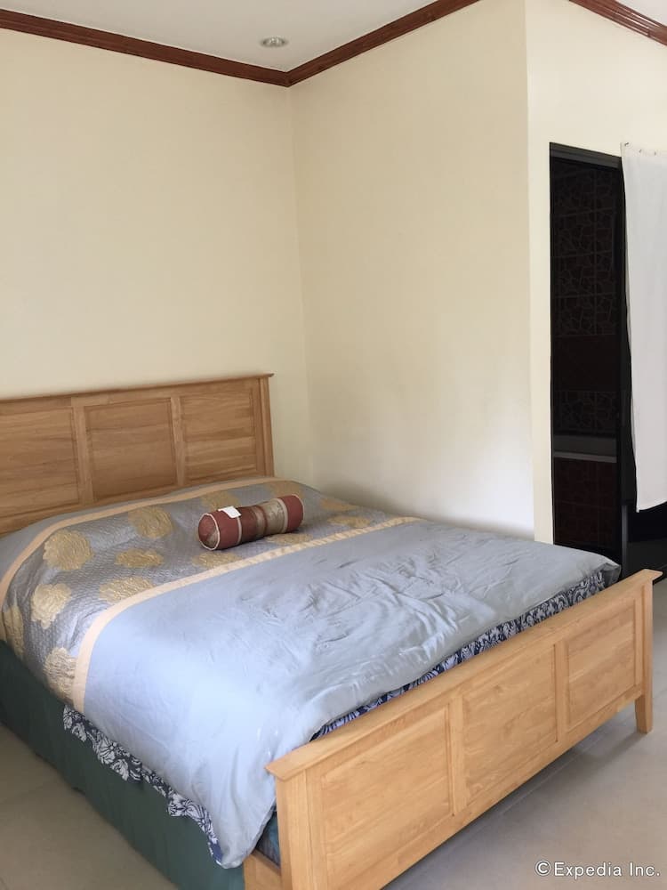 Gemini Hotel & Restaurant, Room, photo 5
