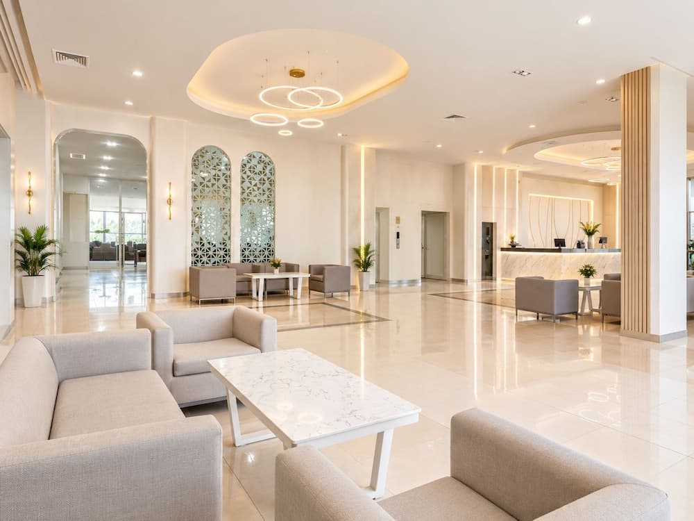 Morakot Hotel Chumphon, Lobby sitting area, photo 3