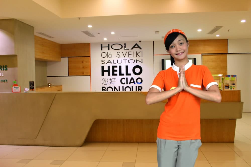 HARRIS Hotel Pontianak, Interior entrance, photo 2