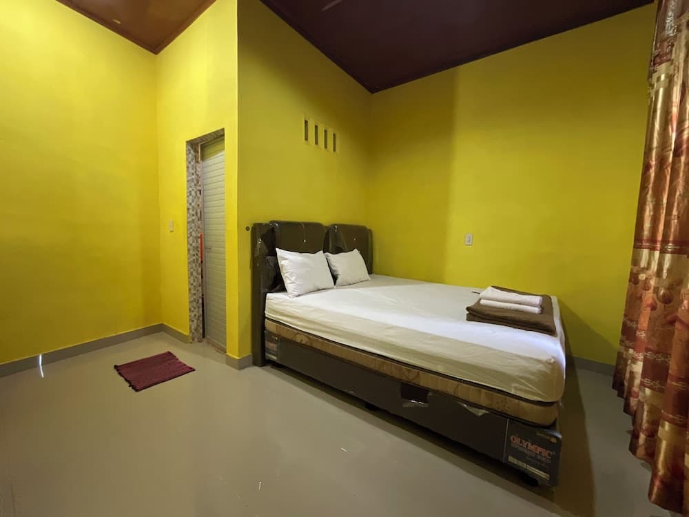 Penginapan Mafir, Room, photo 5