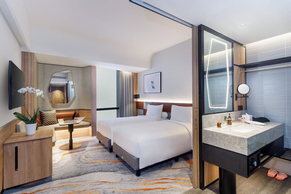 Harris Hotel & Convention Serpong, Room, photo 3