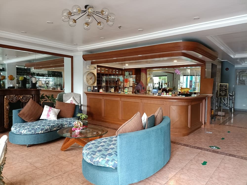 Golden Pine Hotel, Primary image, photo 1