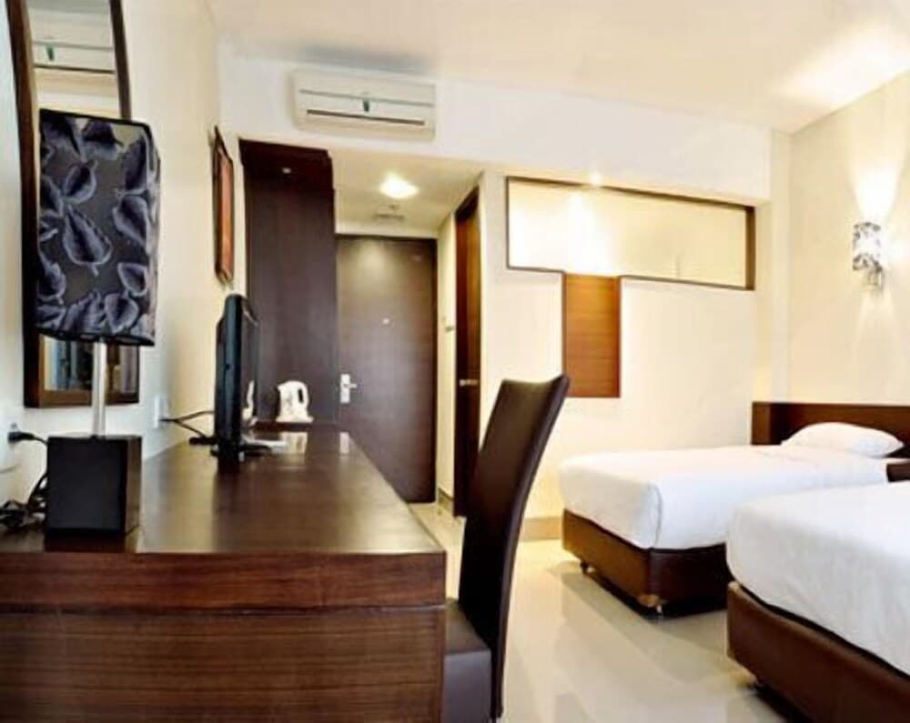 Bamboo Inn Hotel & Cafe, Room, photo 4