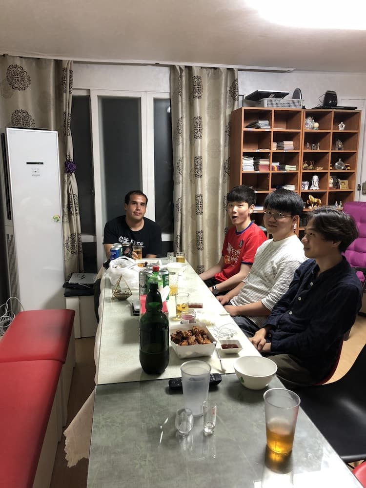 어뮤즈 게스트하우스 - 호스텔 로비 라운지 사진 4