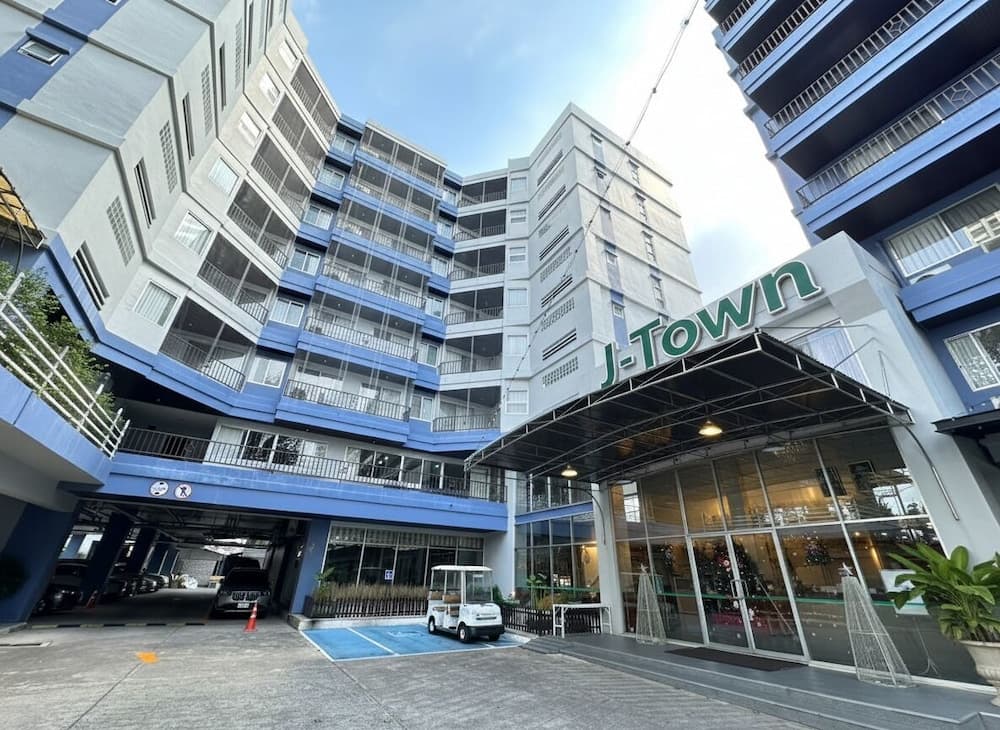 J - Town Serviced Apartments, Primary image, photo 1